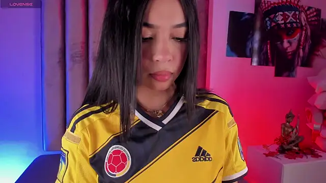 GabrielaSuarez  online show from 17, 6, 2026