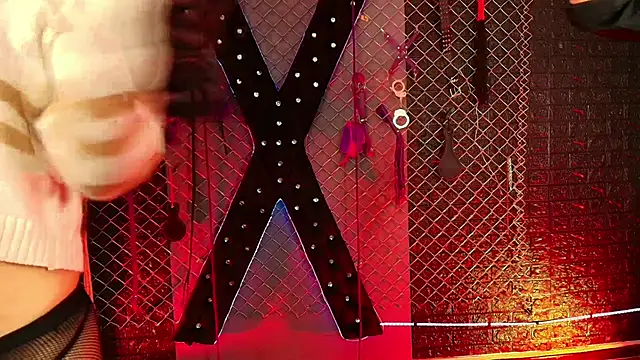 Snapshot of Master_king_leonidas_bdsm chatting on 21, 11, 2025 Master king leonidas bdsm online show from 21, 11, 2025