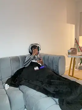 Drekacakez online show from 13, 5, 2026