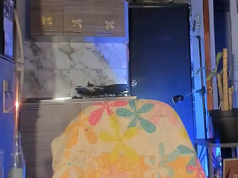 aprille15 online show from 23, 4, 2026