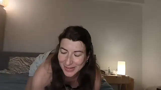 Jo LieLive online show from 1, 6, 2026
