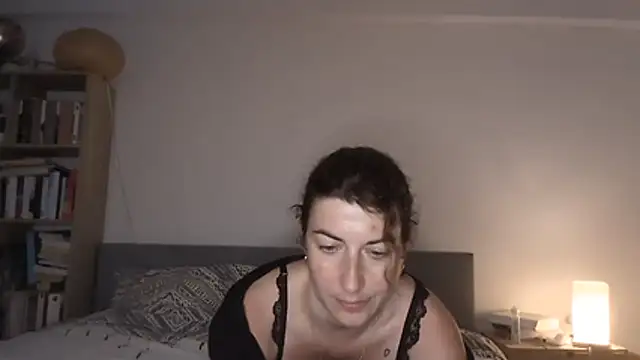 Jo LieLive online show from 28, 6, 2026