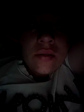 Snapshot of Rouse_hot_ chatting on 28, 11, 2025 Rouse hot online show from 28, 11, 2025