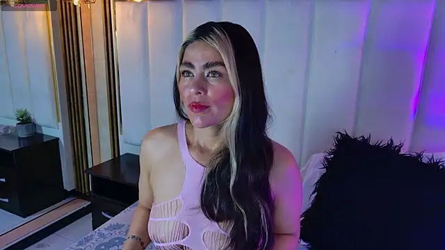 Lia Jonesss online show from 2, 12, 2025