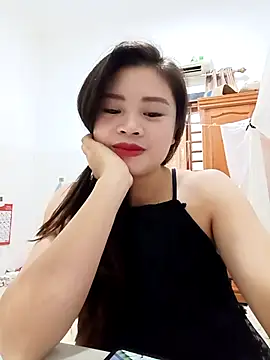 sara-xx online show from 4, 3, 2026