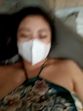 sara-xx online show from 10, 3, 2026