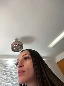 BelleRune online show from 8, 2, 2025