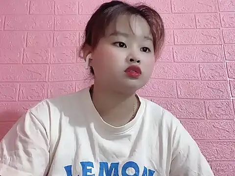 Lina8386 online show from 2, 12, 2025