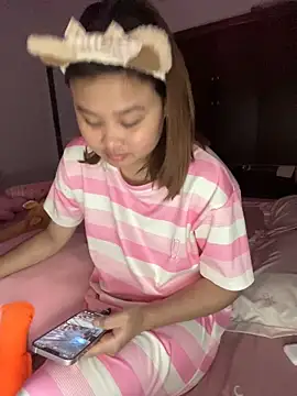 Lina8386 online show from 14, 12, 2025