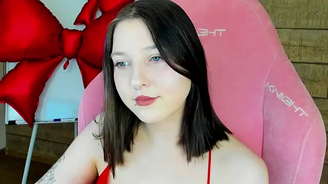 TinnaBurton online show from 14, 2, 2026