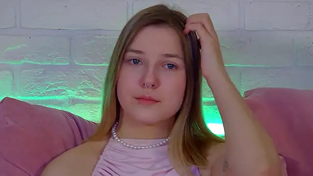 TinnaBurton online show from 23, 4, 2026