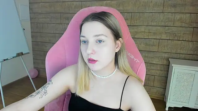TinnaBurton online show from 28, 5, 2026