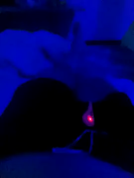 Hien93love online show from 1, 3, 2026