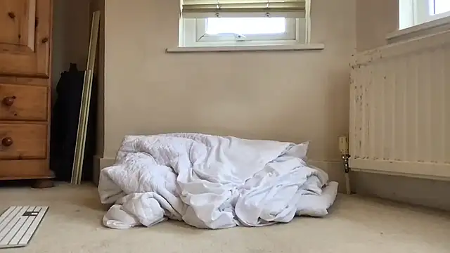 Snapshot of boyinsocks chatting on 8, 1, 2026 boyinsocks online show from 8, 1, 2026