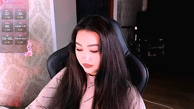 Snapshot of Emma_Uilson chatting on 6, 3, 2026 Emma Uilson online show from 6, 3, 2026