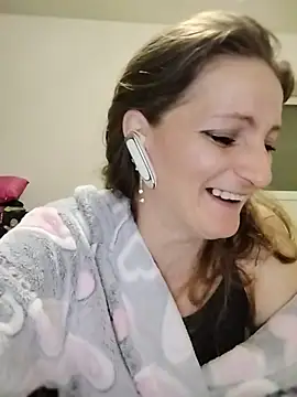 CrazyMaya39 online show from 17, 4, 2026