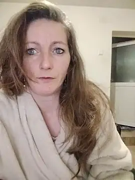 CrazyMaya39 online show from 25, 4, 2026