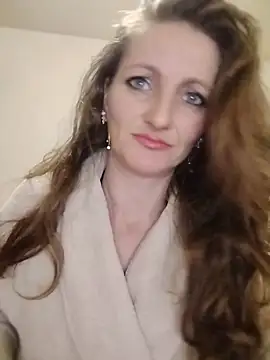 CrazyMaya39 online show from 26, 4, 2026