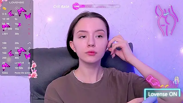 BellaVelure6767 online show from 15, 5, 2026