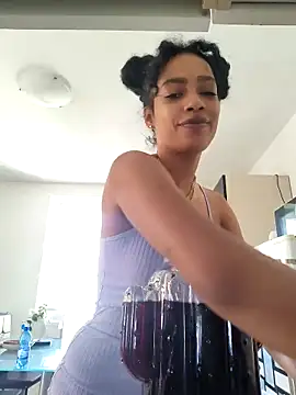 Snapshot of chanell95 chatting on 30, 4, 2026 chanell95 online show from 30, 4, 2026