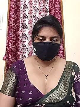 Snapshot of Indian_Telugu_Indhu chatting on 13, 5, 2026 Indian Telugu Indhu online show from 13, 5, 2026