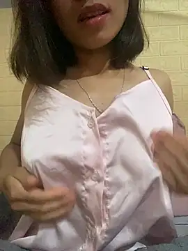 Trangbabylove online show from 25, 7, 2026