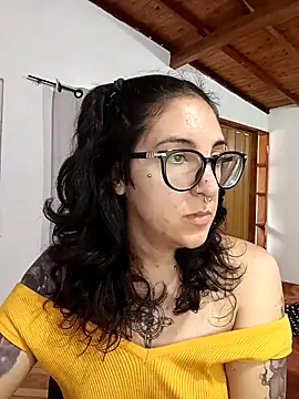 Snapshot of Melinerd chatting on 27, 11, 2025 Melinerd online show from 27, 11, 2025