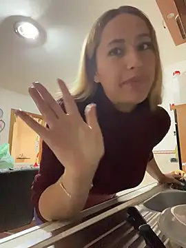 Snapshot of asshly20 chatting on 4, 12, 2025 asshly20 online show from 4, 12, 2025