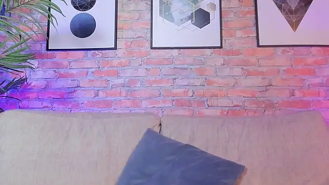 Chris Varden online show from 17, 12, 2025