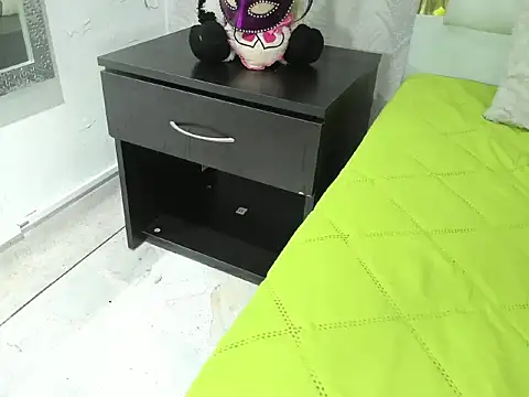 noa-camila online show from 21, 11, 2025