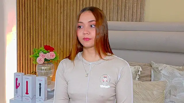 LondraBlush online show from 9, 6, 2026