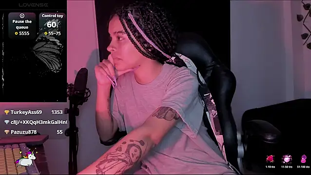 Anny Kiitty online show from 4, 3, 2026