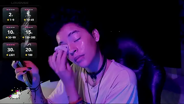 Anny Kiitty online show from 27, 4, 2026