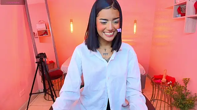 Milu carbajal x online show from 1, 12, 2025