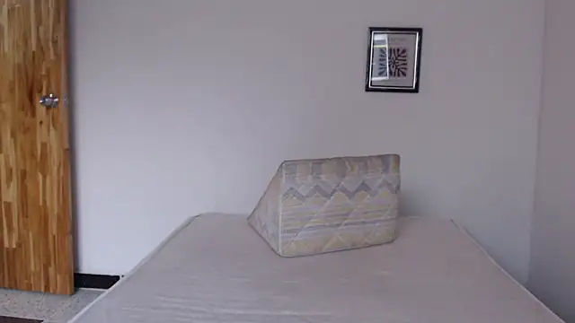 Amoneth Xx online show from 3, 3, 2026