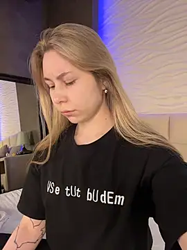 -SaraBlack- online show from 18, 4, 2026