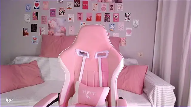 Lexi Bottom online show from 11, 3, 2026