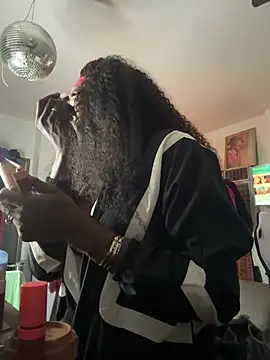 Motherbigbus online show from 21, 4, 2026