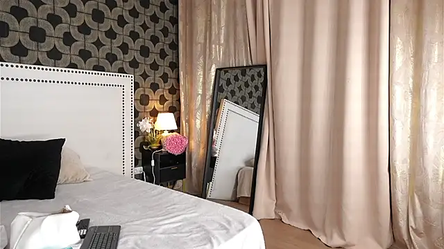 Snapshot of AlexaWhatson chatting on 1, 7, 2026 AlexaWhatson online show from 1, 7, 2026