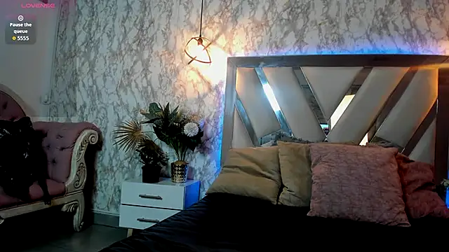 Snapshot of LILITH_LIBELULA chatting on 15, 12, 2025 LILITH LIBELULA online show from 15, 12, 2025