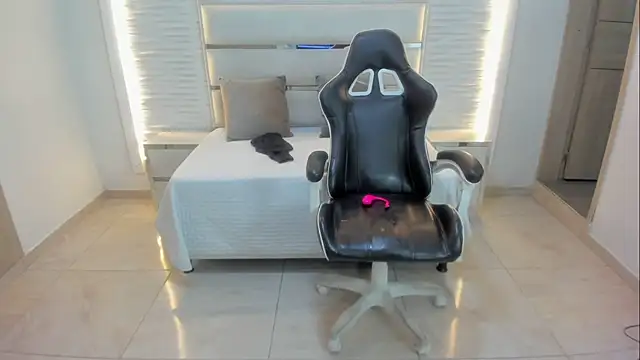 Tahira bakir online show from 25, 4, 2026