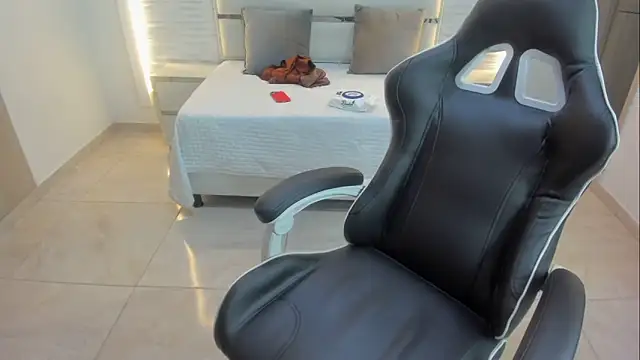 Tahira bakir online show from 25, 4, 2026