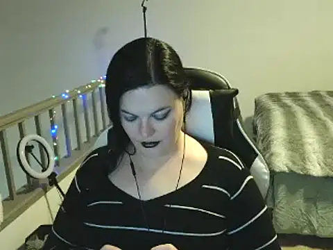 misssirena online show from 19, 11, 2025