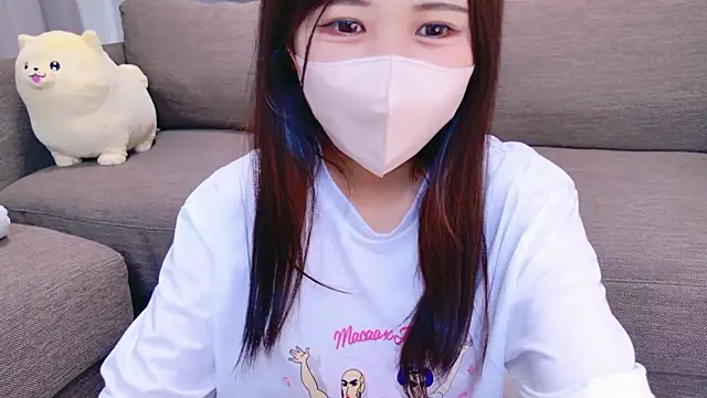 Nemu chan  online show from 21, 4, 2026