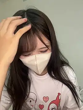 Nemu chan  online show from 24, 7, 2026