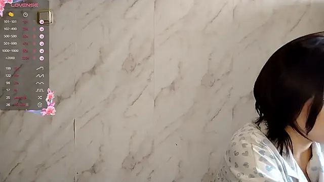 Snapshot of TianaMeiser chatting on 1, 2, 2026 TianaMeiser online show from 1, 2, 2026