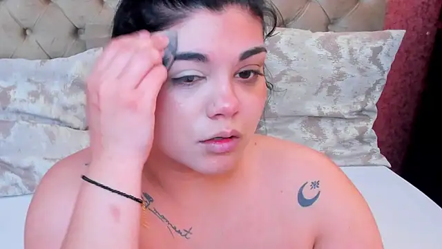 Snapshot of SpicyCarlaXX chatting on 15, 5, 2026 SpicyCarlaXX online show from 15, 5, 2026