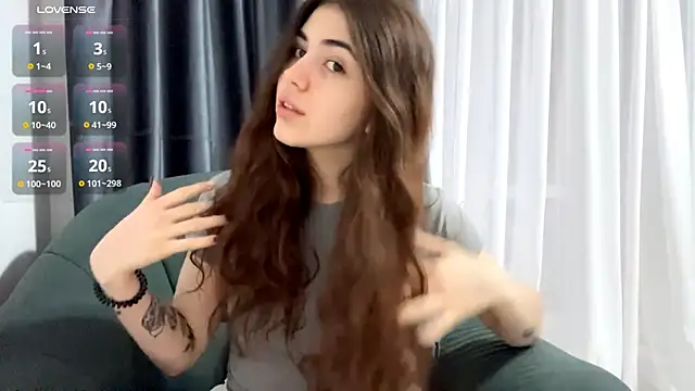 Snapshot of ScaNovaXen_ chatting on 4, 12, 2025 ScaNovaXen online show from 4, 12, 2025