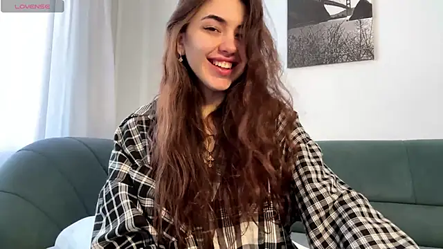 Snapshot of ScaNovaXen_ chatting on 3, 2, 2026 ScaNovaXen online show from 3, 2, 2026