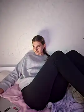 carolinakis  online show from 15, 3, 2026